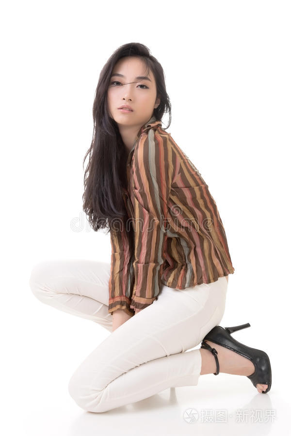 子弹与口红
